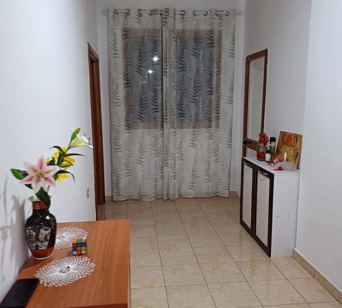Karaj Apartments 地拉那